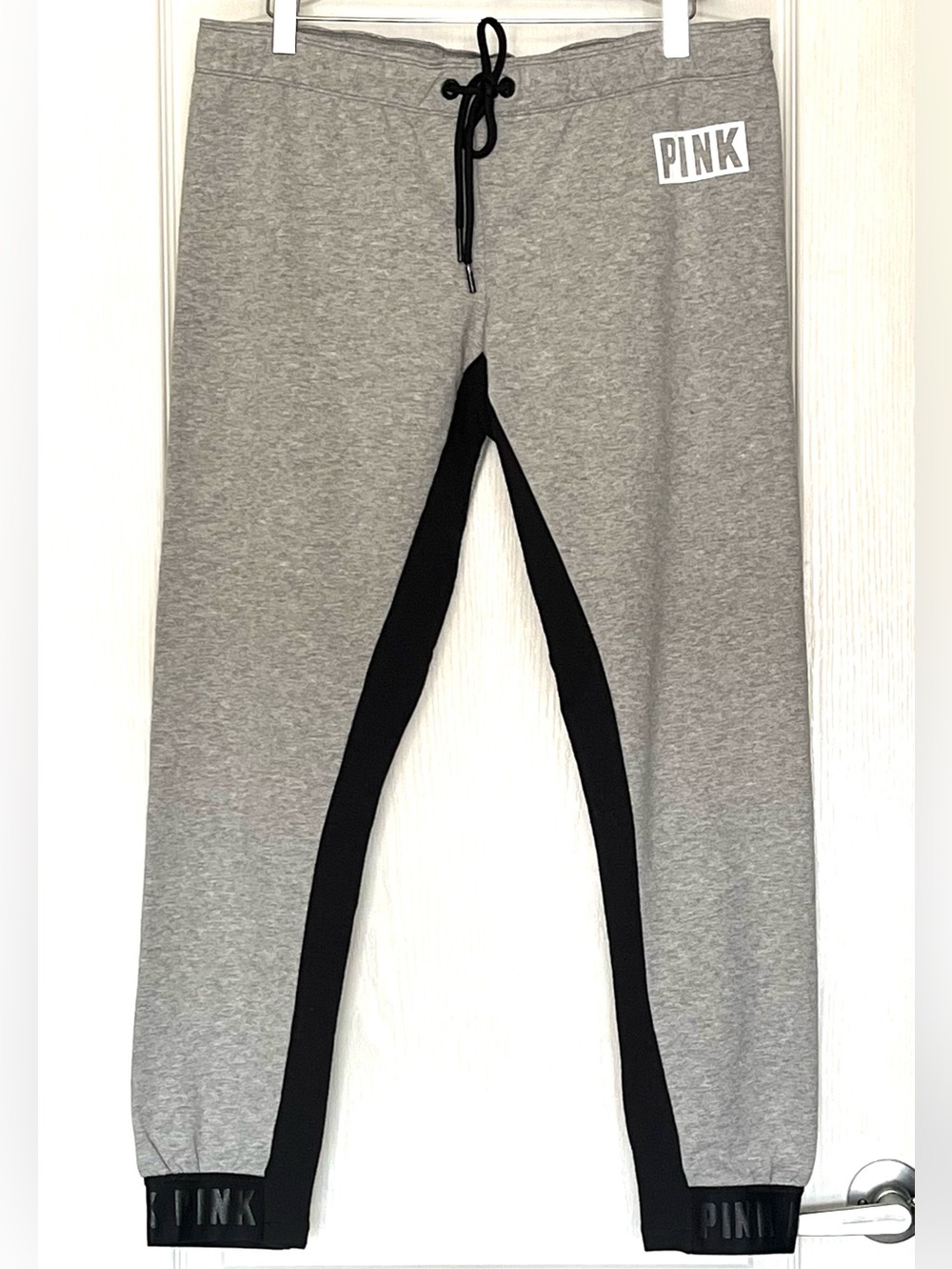 Victoria's Secret PINK Skinny Jogger Sweatpants Grey Black Colorblock Size L